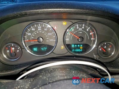 Zdjęcie 9 z 12 samochodu: 2011 JEEP WRANGLER UNLIMITED SAHARA VIN:1J4BA5H13BL603682 - miniatura