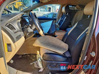 Zdjęcie 7 z 12 samochodu: 2017 KIA SEDONA LX VIN:KNDMB5C19H6333383 - miniatura