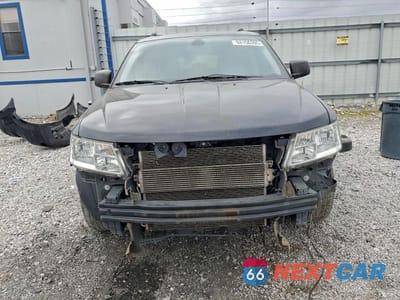 Piąte zdjęcie samochodu w środku: 2018 DODGE JOURNEY SE VIN:3C4PDCAB6JT385430 - miniatura