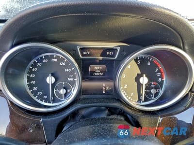 Zdjęcie 9 z 13 samochodu: 2015 MERCEDES-BENZ GL 450 4MATIC VIN:4JGDF6EE2FA506516 - miniatura