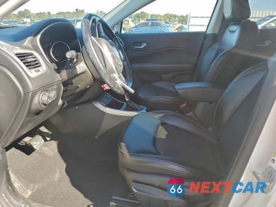 Zdjęcie 7 z 12 samochodu: 2020 JEEP COMPASS LATITUDE VIN:3C4NJCBB0LT230731 - miniatura