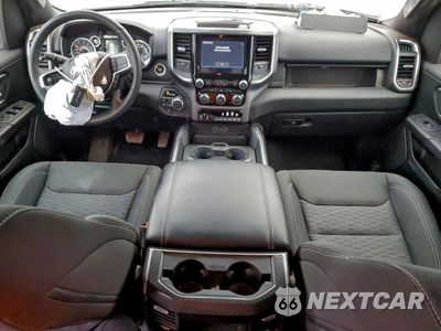 Zdjęcie 8 z 15 samochodu: 2025 RAM 1500 BIG HORN/LONE STAR VIN:1C6RRFBGXSN514476 - miniatura