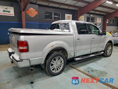 Trzecie zdjęcie samochodu z tyłu: 2007 LINCOLN MARK LT VIN:5LTPW18507FJ12241 - miniatura