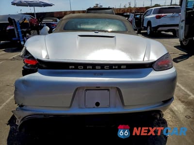 Zdjęcie 6 z 12 samochodu: 2017 PORSCHE BOXSTER VIN:WP0CA2A80HS220216 - miniatura