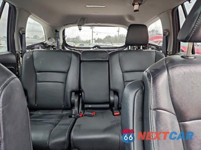 Zdjęcie 10 z 13 samochodu: 2018 HONDA PILOT TOURING VIN:5FNYF5H93JB018500 - miniatura