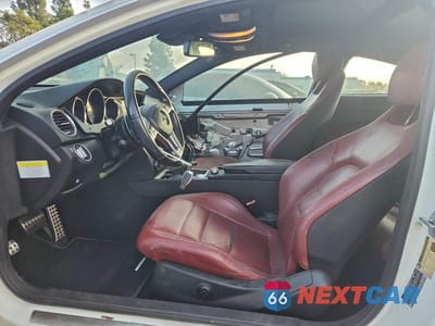 Zdjęcie 7 z 12 samochodu: 2013 MERCEDES-BENZ C 250 VIN:WDDGJ4HBXDG053347 - miniatura