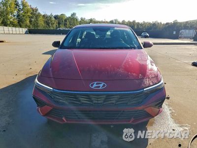 Piąte zdjęcie samochodu w środku: 2025 HYUNDAI ELANTRA SEL VIN:KMHLS4DGXSU905875 - miniatura