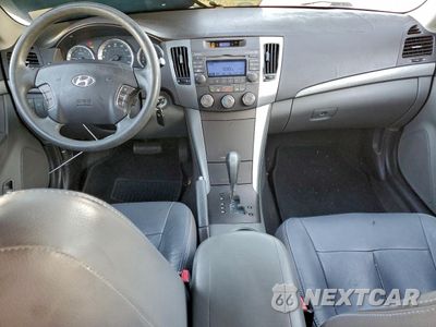 Zdjęcie 8 z 14 samochodu: 2010 HYUNDAI SONATA GLS VIN:5NPET4AC6AH581277 - miniatura