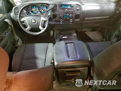 Zdjęcie 8 z 12 samochodu: 2011 CHEVROLET SILVERADO C1500 LT VIN:3GCPCSE08BG219667 - miniatura