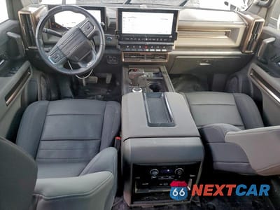 Zdjęcie 8 z 13 samochodu: 2024 GMC HUMMER SUV 3X VIN:1GKB0RDCXRU114261 - miniatura