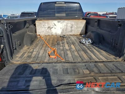 Zdjęcie 10 z 15 samochodu: 2016 CHEVROLET SILVERADO K3500 HIGH COUNTRY VIN:1GC4K1E83GF174216 - miniatura