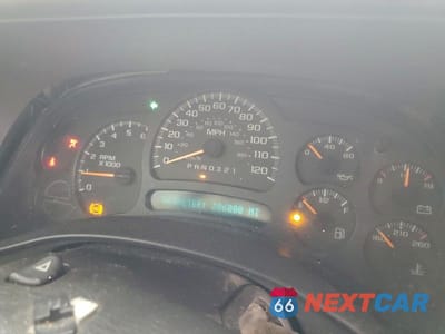 Zdjęcie 9 z 12 samochodu: 2005 GMC NEW SIERRA C1500 VIN:2GTEC19VX51174557 - miniatura