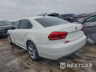 Drugie zdjęcie samochodu z przodu: 2013 VOLKSWAGEN PASSAT SE VIN:1VWBP7A36DC123714 - miniatura