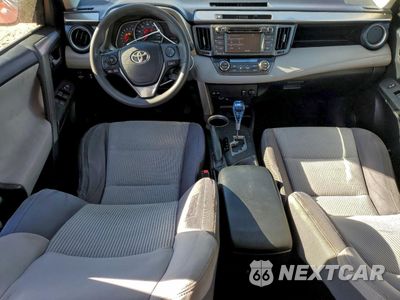 Zdjęcie 8 z 13 samochodu: 2015 TOYOTA RAV4 XLE VIN:JTMWFREV2FD063894 - miniatura