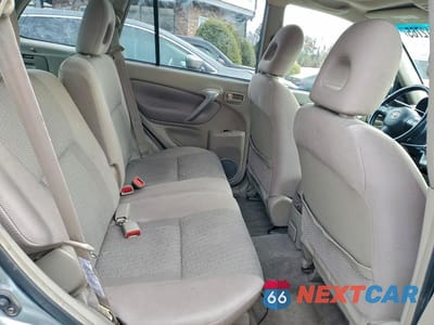 Zdjęcie 11 z 13 samochodu: 2005 TOYOTA RAV4 VIN:JTEHD20V850067396 - miniatura