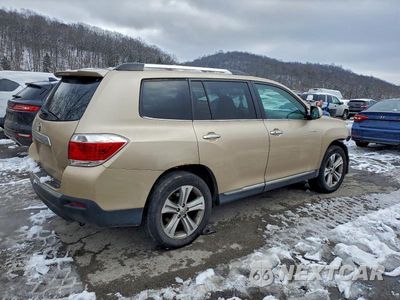 Trzecie zdjęcie samochodu z tyłu: 2011 TOYOTA HIGHLANDER LIMITED VIN:5TDDK3EHXBS055177 - miniatura