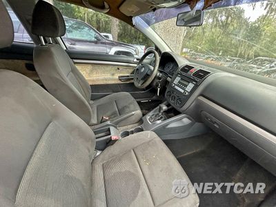 Piąte zdjęcie samochodu w środku: 2009 VOLKSWAGEN RABBIT VIN:WVWBA71K79W084049 - miniatura