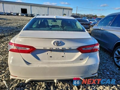 Zdjęcie 6 z 12 samochodu: 2020 TOYOTA CAMRY SE VIN:4T1G11AK2LU907035 - miniatura