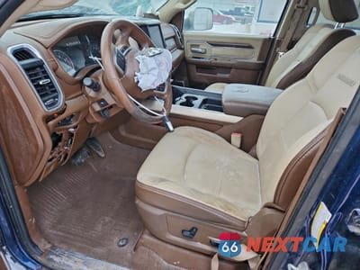 Zdjęcie 7 z 13 samochodu: 2022 RAM 2500 LARAMIE VIN:3C6UR5KL9NG400239 - miniatura