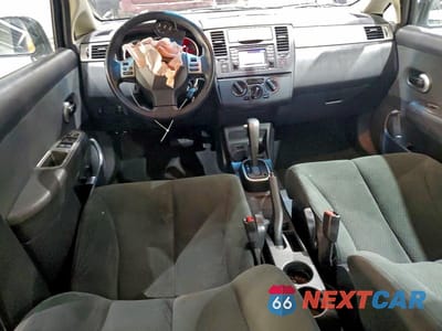 Zdjęcie 8 z 12 samochodu: 2012 NISSAN VERSA S VIN:3N1BC1CP0CK806130 - miniatura
