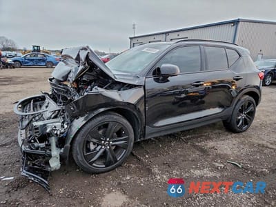 2023 VOLVO XC40 ULTIMATE YV4L12UXXP2097068 - główne zdjęcie licytacji z USA - miniatura