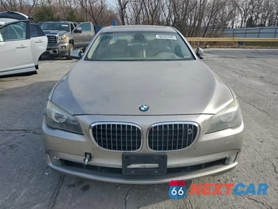 Piąte zdjęcie samochodu w środku: 2009 BMW 750 LI VIN:WBAKB83519CY57364 - miniatura