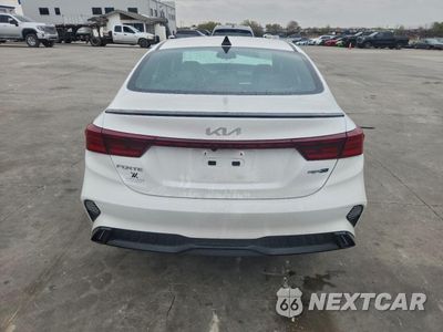 Zdjęcie 6 z 14 samochodu: 2024 KIA FORTE GT LINE VIN:3KPF54AD5RE805369 - miniatura