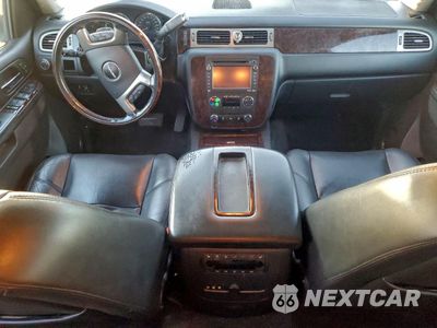 Zdjęcie 8 z 15 samochodu: 2013 GMC YUKON DENALI VIN:1GKS2EEF7DR323478 - miniatura