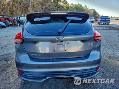 Zdjęcie 6 z 12 samochodu: 2018 FORD FOCUS ST VIN:1FADP3L98JL208951 - miniatura