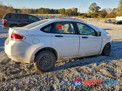 Trzecie zdjęcie samochodu z tyłu: 2008 FORD FOCUS S VIN:1FAHP34N48W201601 - miniatura