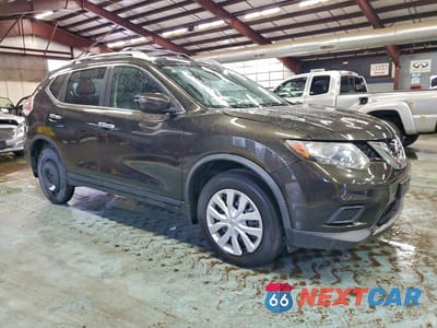 Czwarte zdjęcie samochodu z boku: 2016 NISSAN ROGUE S VIN:KNMAT2MV6GP660784 - miniatura
