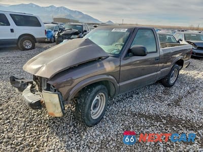 2000 GMC SONOMA 1GTCS1450YK242967 - główne zdjęcie licytacji z USA - miniatura
