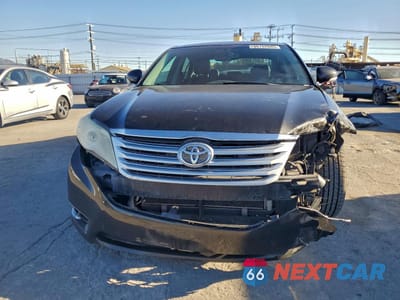 Piąte zdjęcie samochodu w środku: 2012 TOYOTA AVALON LIMITED VIN:4T1BK3DBXCU470660 - miniatura