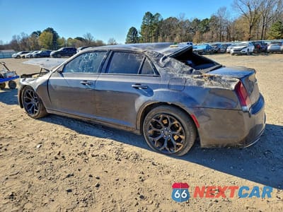 Drugie zdjęcie samochodu z przodu: 2019 CHRYSLER 300 S VIN:2C3CCABG2KH654215 - miniatura