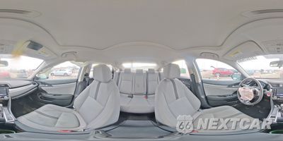 Zdjęcie 14 z 15 samochodu: 2017 HONDA CIVIC EX VIN:2HGFC2F77HH556056 - miniatura