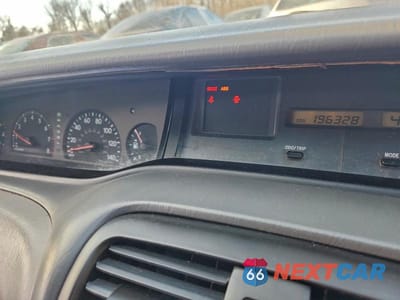 Zdjęcie 9 z 13 samochodu: 2003 TOYOTA AVALON XL VIN:4T1BF28B43U325607 - miniatura