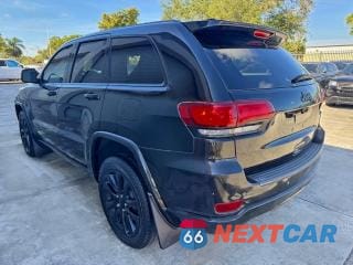 Drugie zdjęcie samochodu z przodu: 2021 JEEP GRAND CHEROKEE LAREDO VIN:1C4RJEAGXMC657311 - miniatura