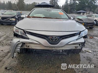 Piąte zdjęcie samochodu w środku: 2019 TOYOTA CAMRY L VIN:4T1B11HK9KU779911 - miniatura