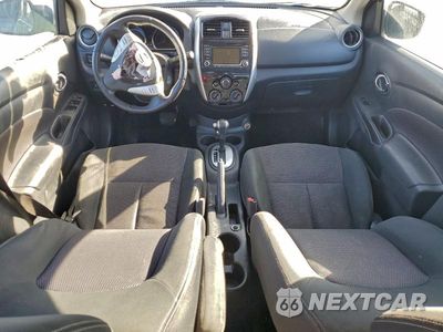 Zdjęcie 8 z 13 samochodu: 2018 NISSAN VERSA S VIN:3N1CN7APXJL826459 - miniatura