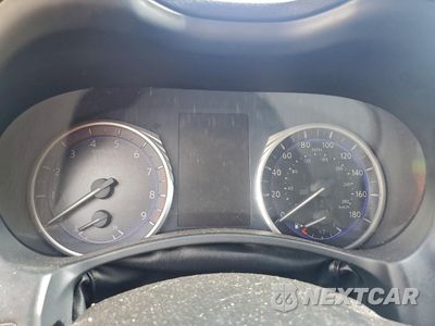 Zdjęcie 9 z 14 samochodu: 2017 INFINITI Q50 PREMIUM VIN:JN1EV7AP1HM735928 - miniatura