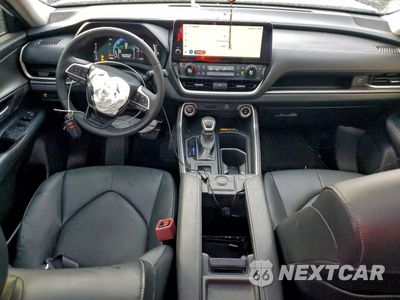 Zdjęcie 8 z 15 samochodu: 2024 TOYOTA GRAND HIGHLANDER XLE VIN:5TDACAB5XRS010765 - miniatura