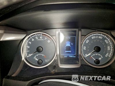 Zdjęcie 9 z 13 samochodu: 2017 TOYOTA TACOMA DOUBLE CAB VIN:5TFAZ5CN2HX051713 - miniatura