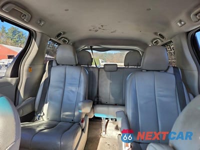 Zdjęcie 10 z 13 samochodu: 2013 TOYOTA SIENNA XLE 7-PASSENGER VIN:5TDDK3DC9DS052389 - miniatura