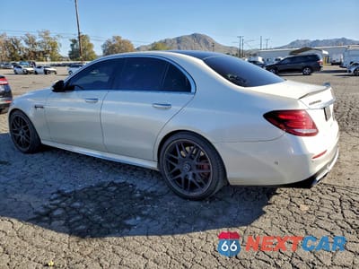 Drugie zdjęcie samochodu z przodu: 2019 MERCEDES-BENZ E 63 AMG-S 4MATIC VIN:WDDZF8KB5KA521396 - miniatura
