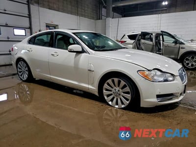 Czwarte zdjęcie samochodu z boku: 2009 JAGUAR XF LUXURY VIN:SAJWA05B19HR29678 - miniatura