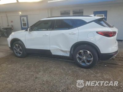 Drugie zdjęcie samochodu z przodu: 2024 CHEVROLET BLAZER 3LT VIN:3GNKBDR48RS219897 - miniatura