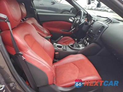 Zdjęcie 10 z 14 samochodu: 2010 NISSAN 370Z VIN:JN1AZ4EH9AM501840 - miniatura