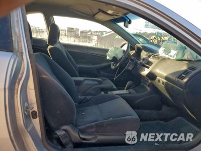Zdjęcie 10 z 13 samochodu: 2005 HONDA CIVIC LX VIN:1HGEM22535L001455 - miniatura
