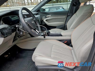 Zdjęcie 7 z 12 samochodu: 2024 AUDI Q8 E-TRON PRESTIGE VIN:WA16AAGE1RB040470 - miniatura