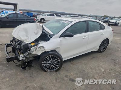 2024 KIA FORTE GT LINE 3KPF54AD5RE805369 - główne zdjęcie licytacji z USA - miniatura